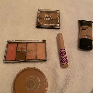 BCBGMaxAzria Eyeshadow Palette - Sunset Hues